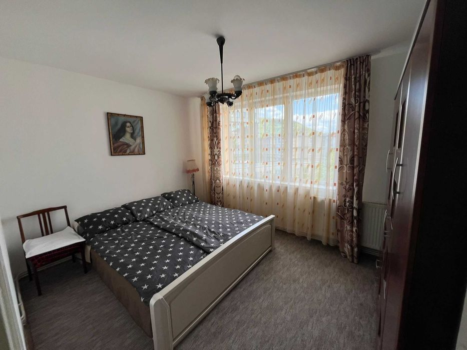 apartament de inchiriat