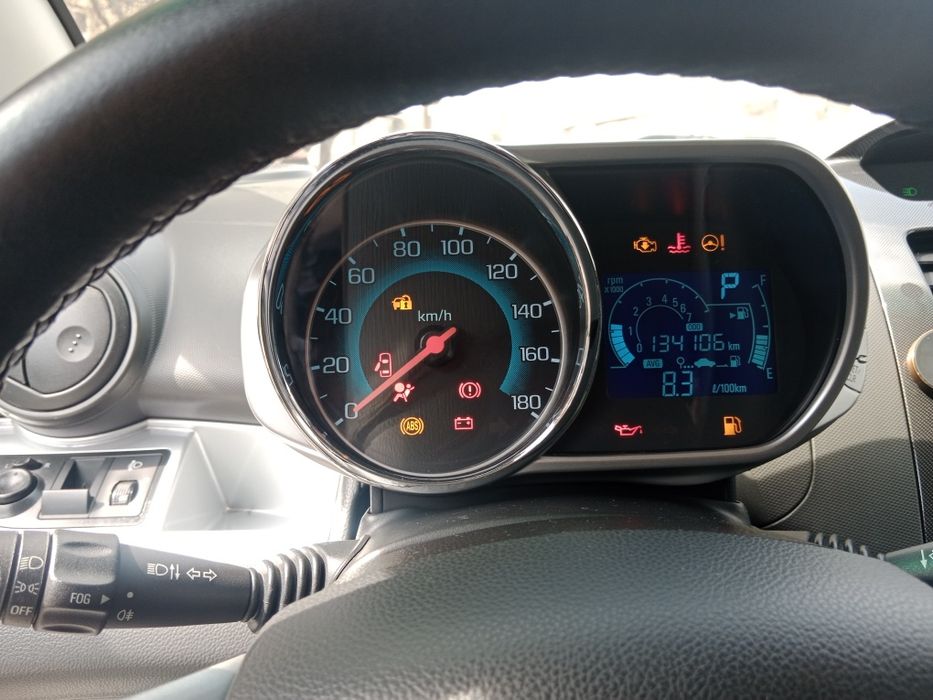 Spark avtomat 2020 yil 8300