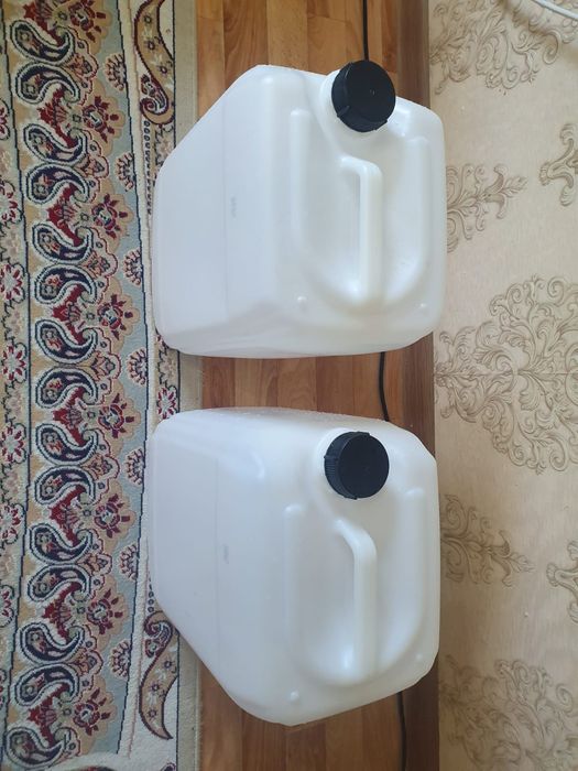 Канистры под воду