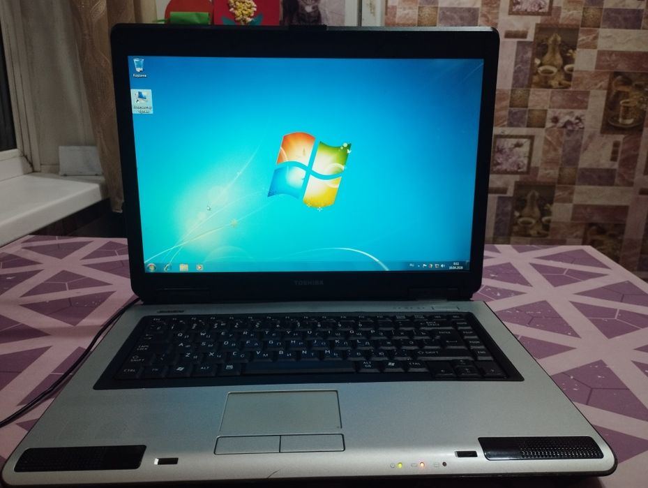 Ноутбук тошиба рабочий