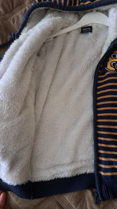 Вязаная кофта с мехом.