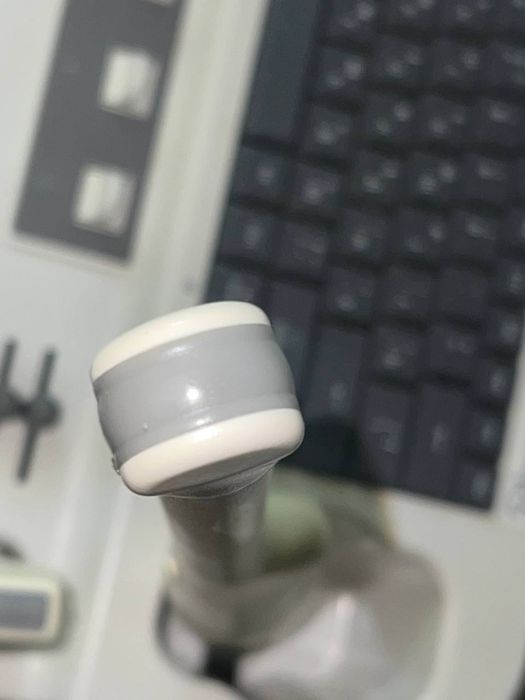 Srochno ! UZI apparat Samsung Sonoace r5 sotiladi