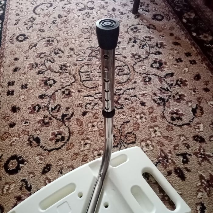 Продается стул для ванны и душа