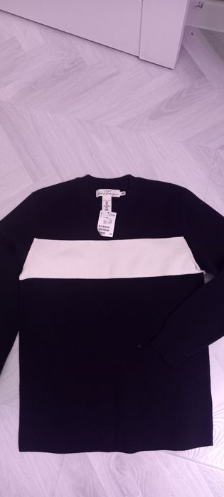 Свитер мужской новый,   фирмы H&M. Размер М