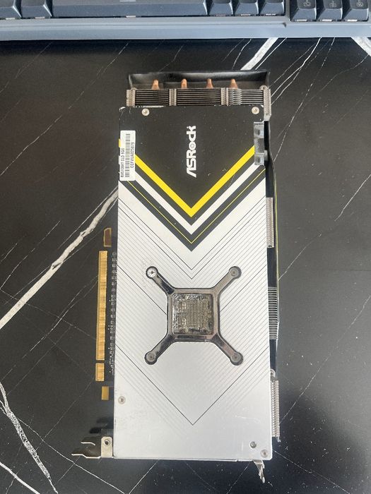 RX 5700XT 8GB Asrock Challenger GDDR6