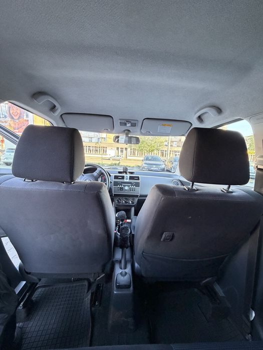 Vand suzuki swift 4x4 1.3 Benzina 2009