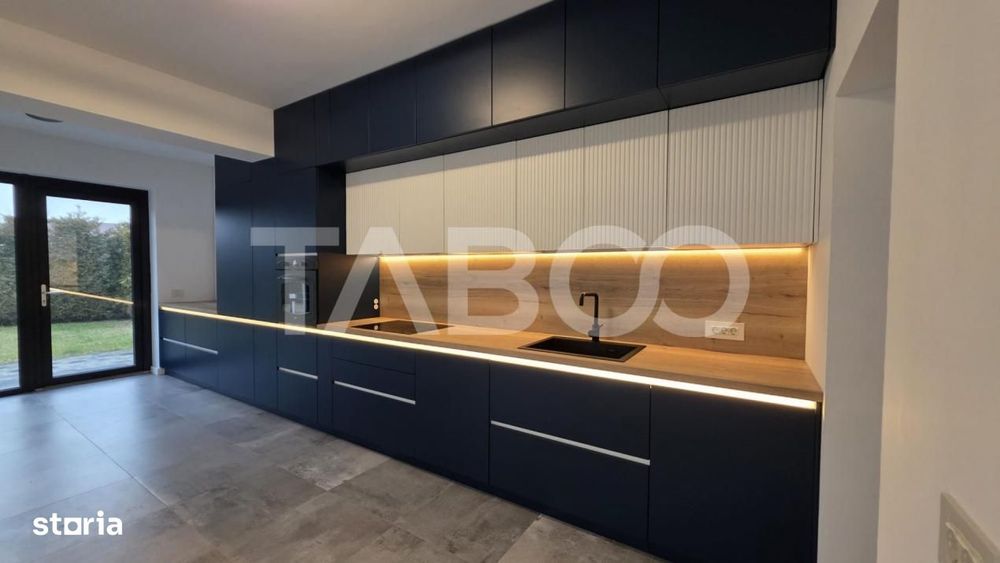 Casa noua de lux model deosebit de vanzare in Sebes
