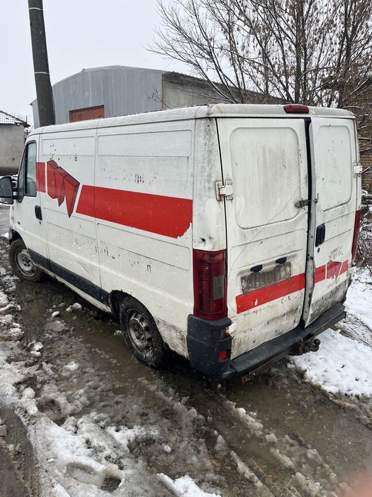 Пежо боксер