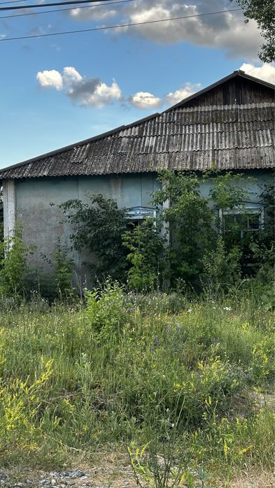 Здание продам . Комерческое