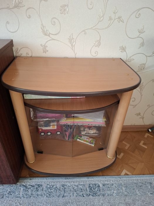 Тумба под телевизор