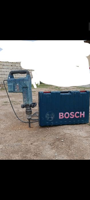 Perfirator Bosch sotiladi
