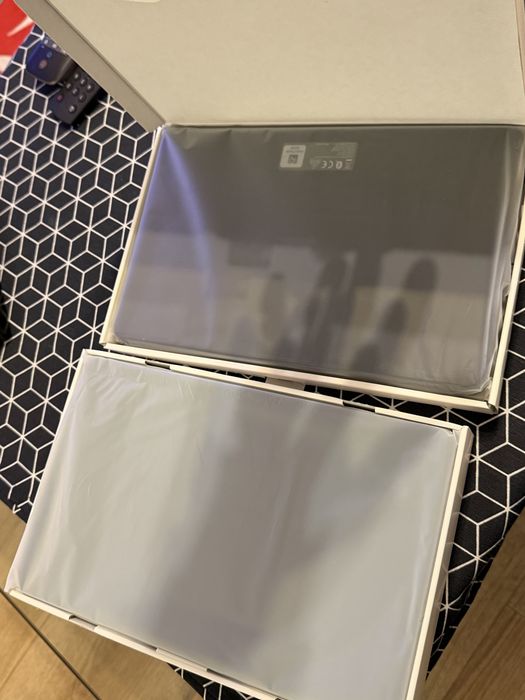 Tablet Honor X9 чисто нов