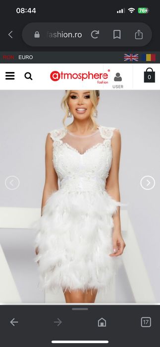 Rochie alba cu pene
