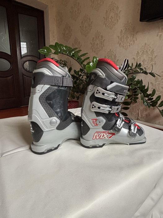 Горнолыжные ботинки 36