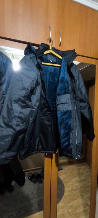 Куртки новые s 40-44