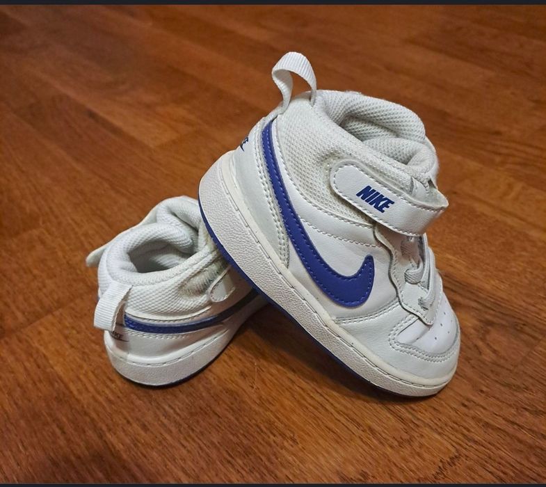 Adidasi Nike Mid 2 - marimea nr. 25 - copii