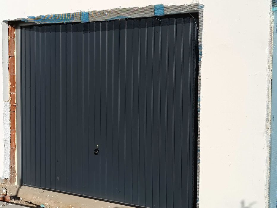 ВИСОК Гараж (22 k.) и Склад (5 k.) в Ст Загора - кв.Железник