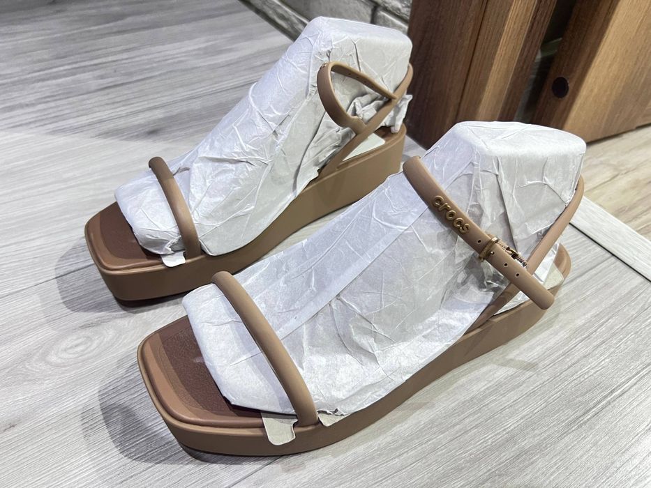 Босоножки Crocs Miami Platform