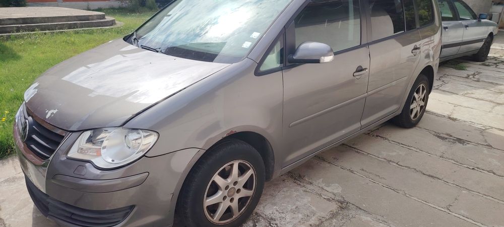 Фолксваген ТАУРАН 1.4 TSI 140 коня