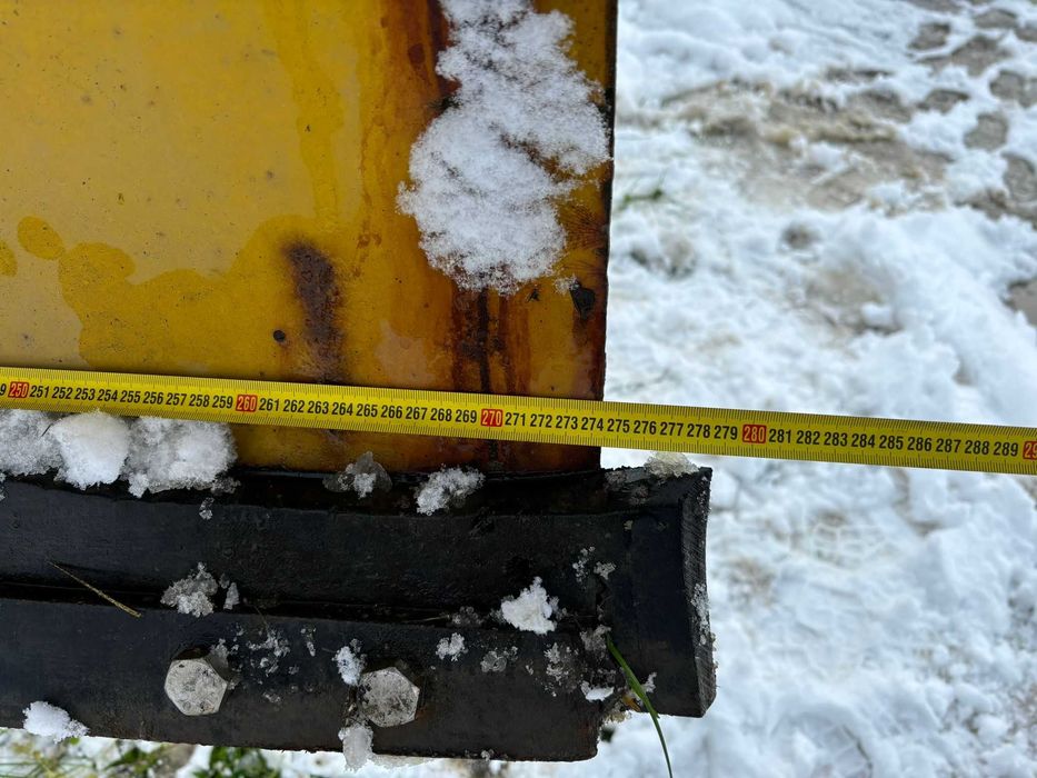 Lama de zapada , deszapezire electrohidraulica Nido 2,8 metri