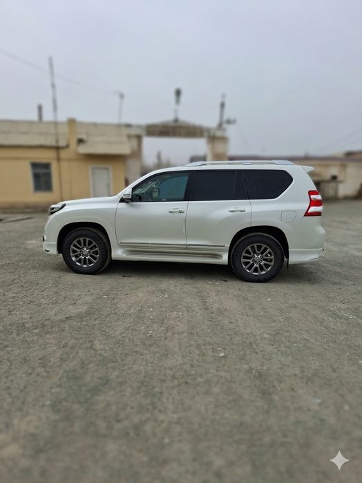 Tayota Land cruiser 150