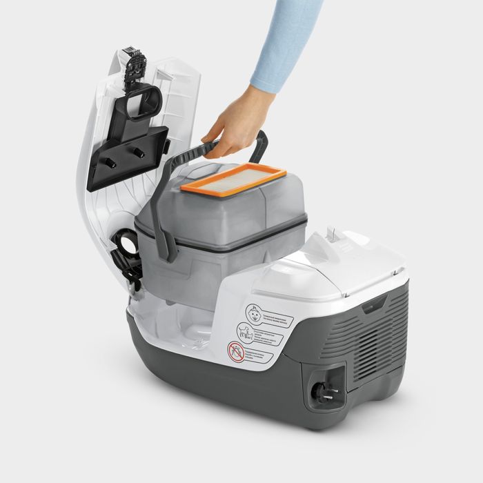 Пылесос с Аквафильтром KARCHER DS6