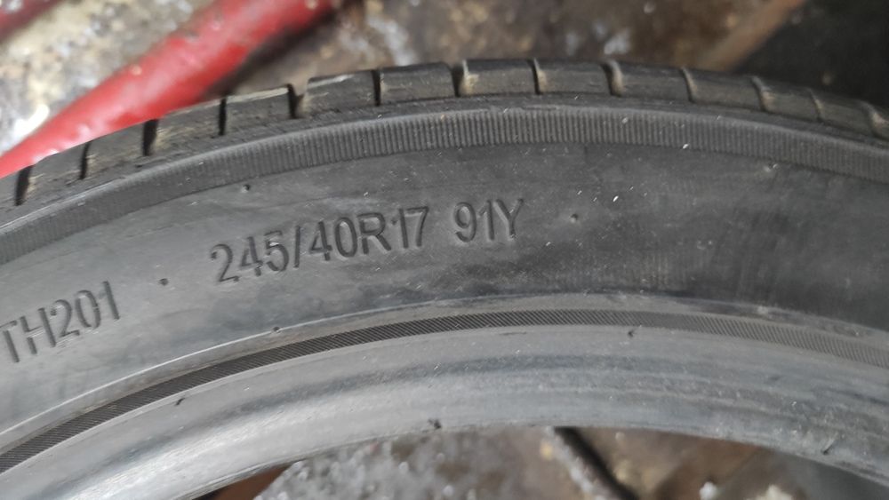 Комплек 245/40 R17