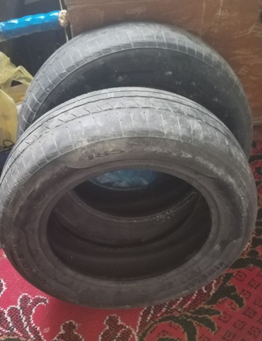Автопокрышки в хорошем состоянии