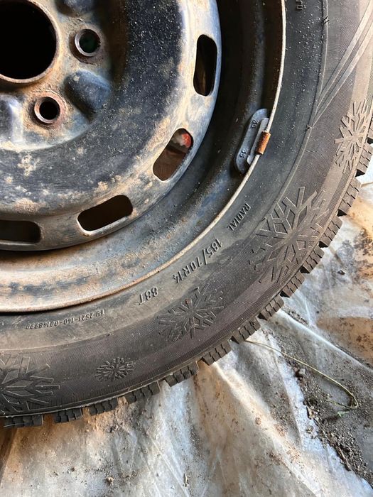 Продам колеса с дисками 4 штуки