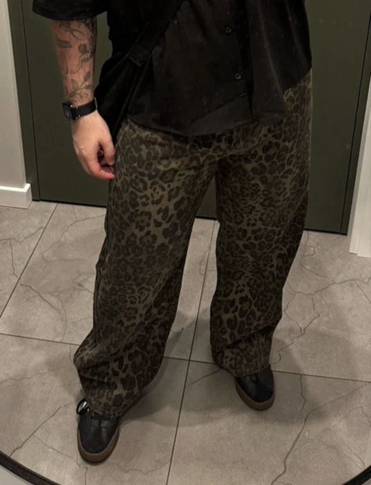 Мъжки дънки с леопардов принт
