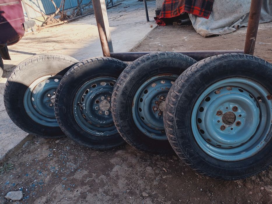 Запчасти Мерседес