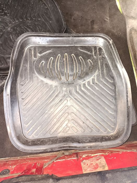 Руль от Фольцваген  и полики