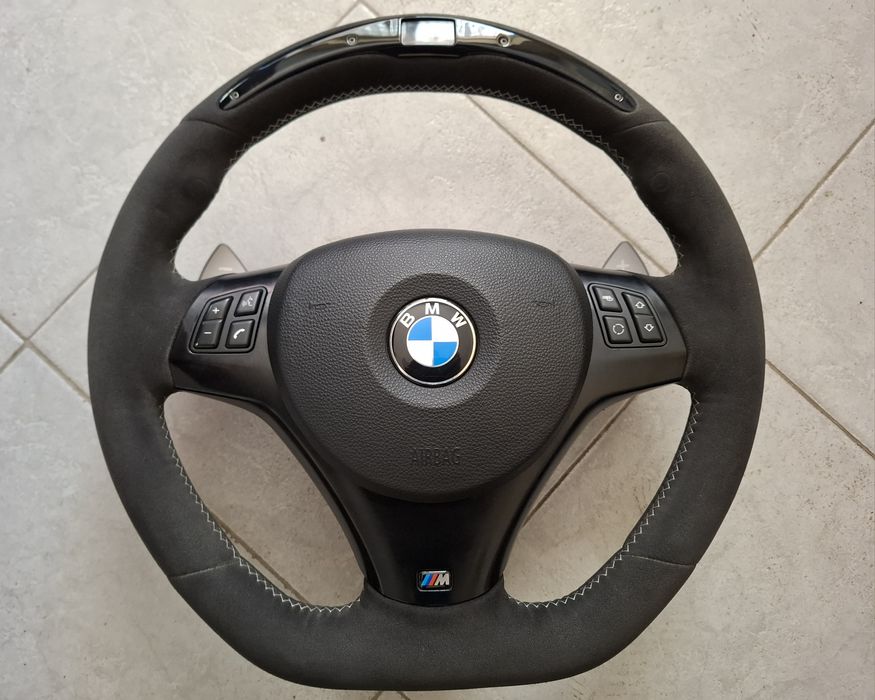 BMW Performance v2 LED волан за БМВ Е90 Е91 Е92 Е93 Е9х Е87