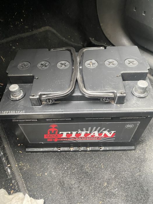 Акумулатор TITAN 72AH