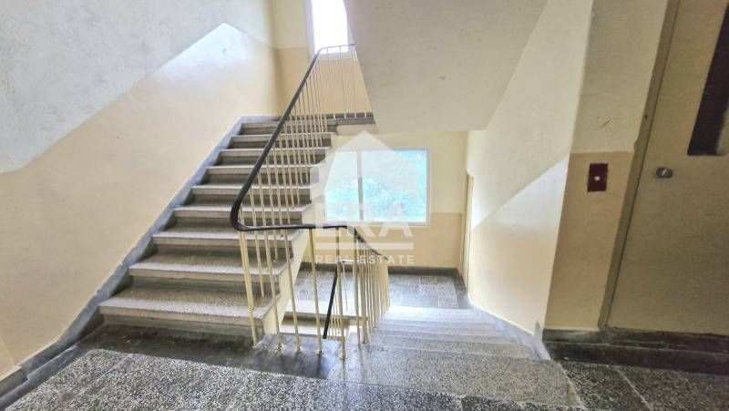 Продава се Двустаен апартамент в Варна, Младост 2 - 44 кв.м за 2612 €/кв.м - Снимка #8