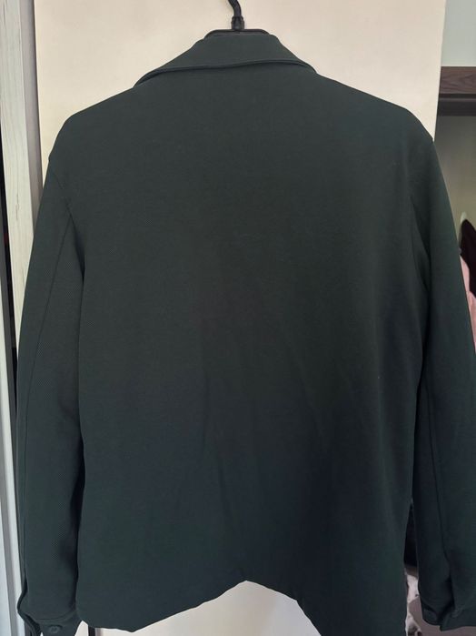 Яке Zara. Дамско S