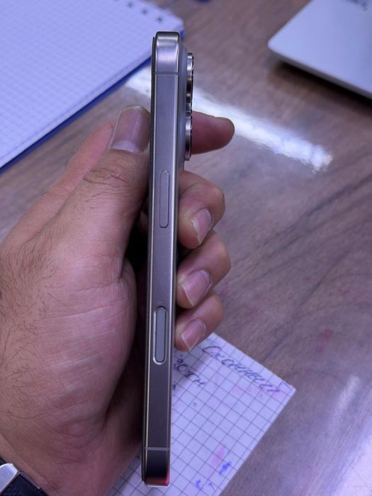 Iphone 16 pro 256 Gb , состояние отличное