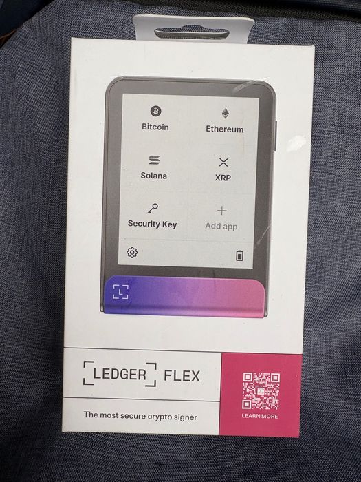 Крипто портфейл Ledger