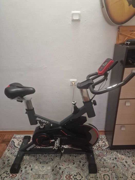 Велотренажёр в отличном состоянии