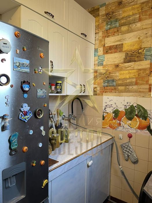 Продава се Тристаен апартамент в Пловдив, Кючук Париж - 65 кв.м за 1308 €/кв.м - Снимка #2