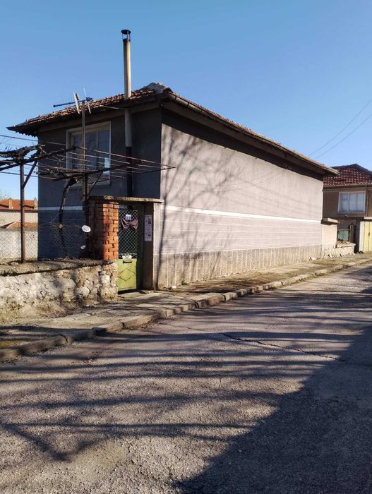 Продава се Къща в с. Долнослав, Област Пловдив - 129 кв.м за 533 €/кв.м - Снимка #2