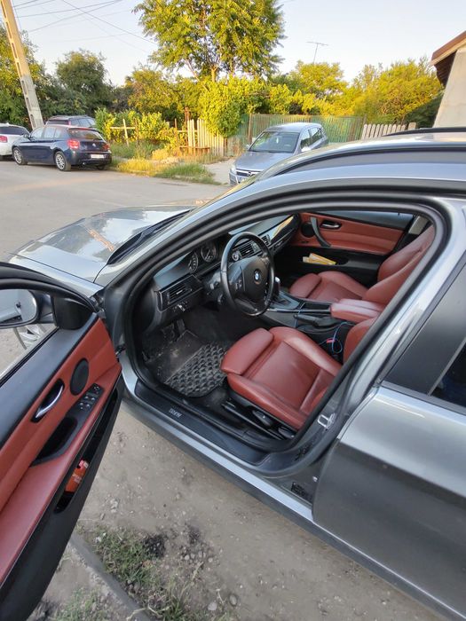 Vând BMW Seria 3 (E91) Touring, 2.0 Diesel, 143CP, Cutie Automată