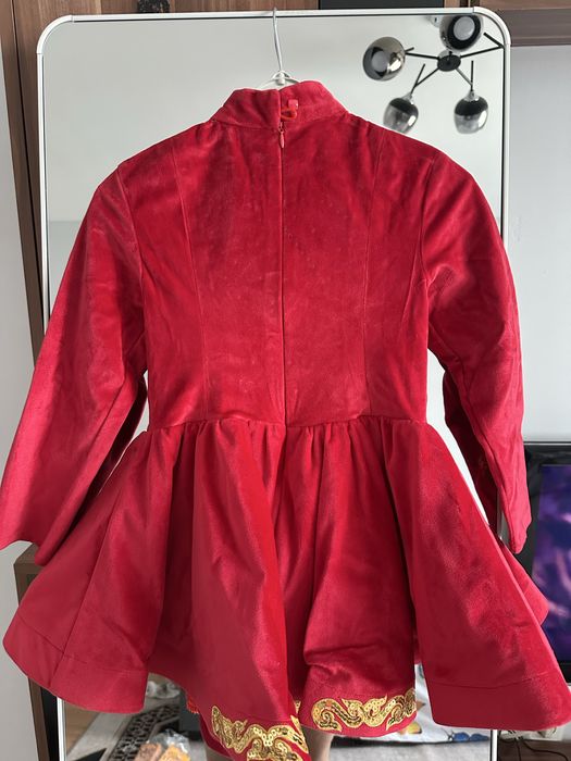 Продам детские костюмы