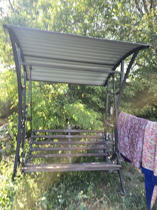 Скамейка качеля  литый