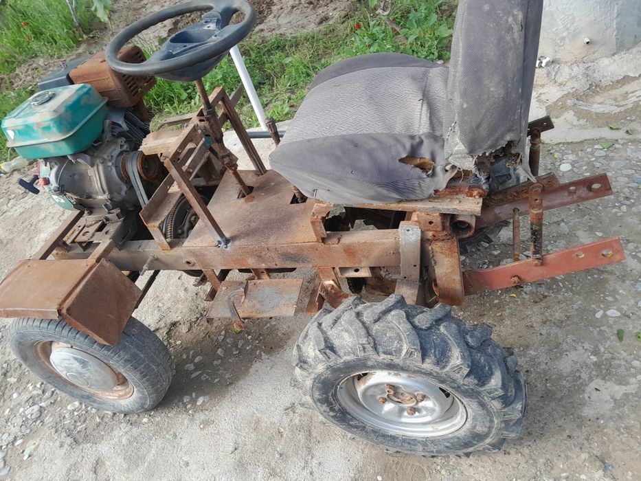 Minitraktr holati yaxshi barter ham bo‘ladi