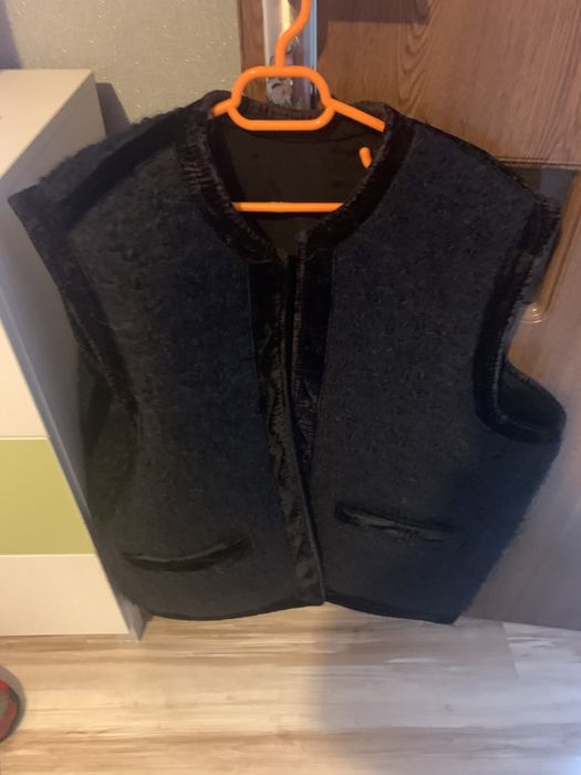 Cojoc barbatesc nou , nout