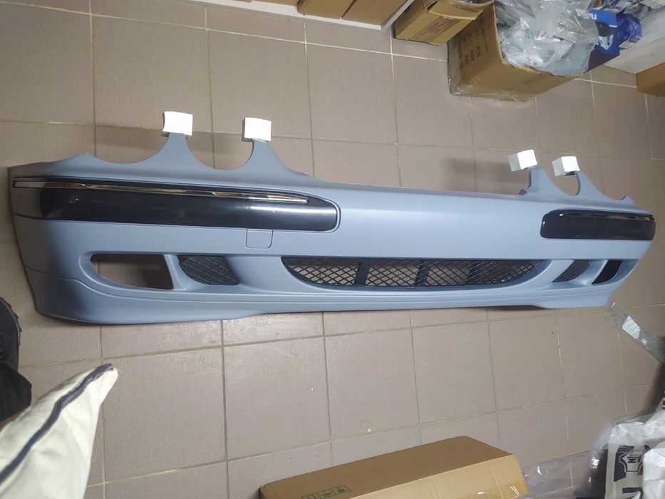 Бампер передний Мерседес Бенц W210