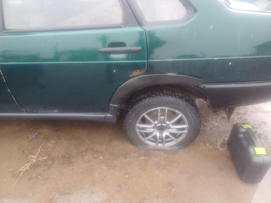 Продам ваз 99 ...