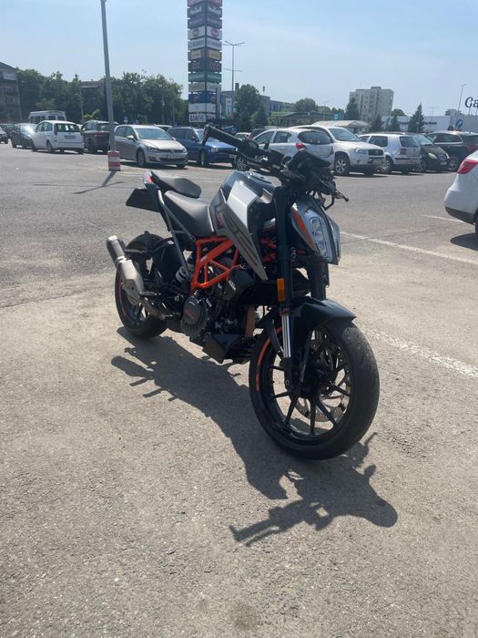 KTM DUKE 125 2021