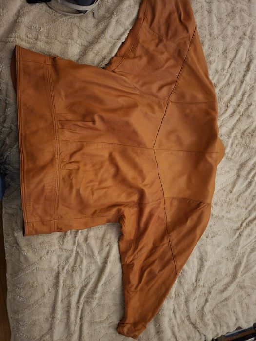 Jachetă și fustă piele vintage